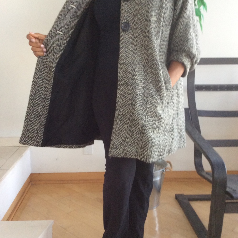 Long herring bone coat - Picture 8 of 9